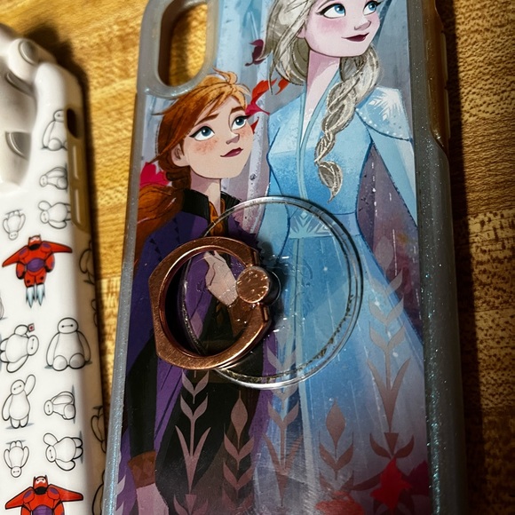 Disney iPhone XS case bundle - Picture 3 of 4